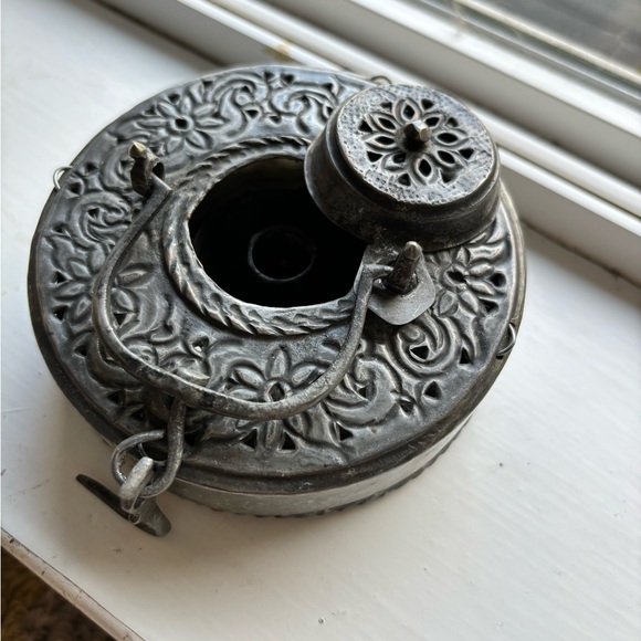 ANTIQUE STUNNING MID EAST EXPANDING COPPER AND CLOTH CANDLE LANTERN - Picture 4 of 8